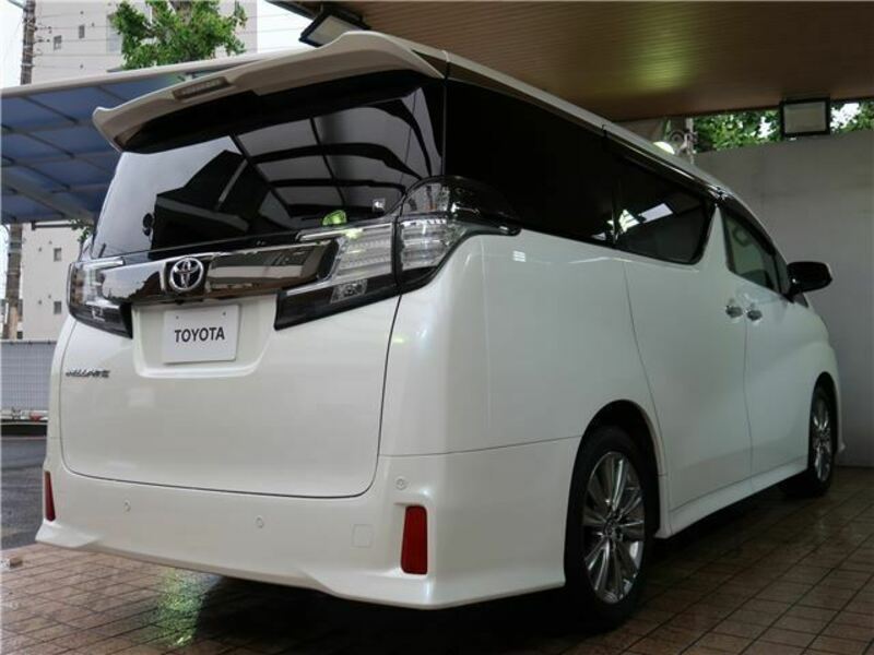 VELLFIRE