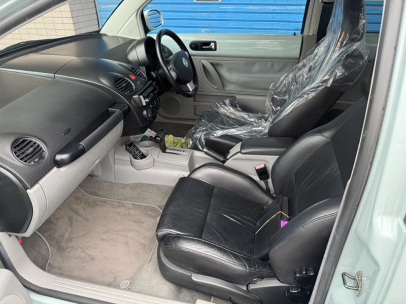 NEW BEETLE-19