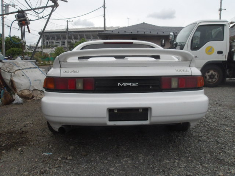MR2