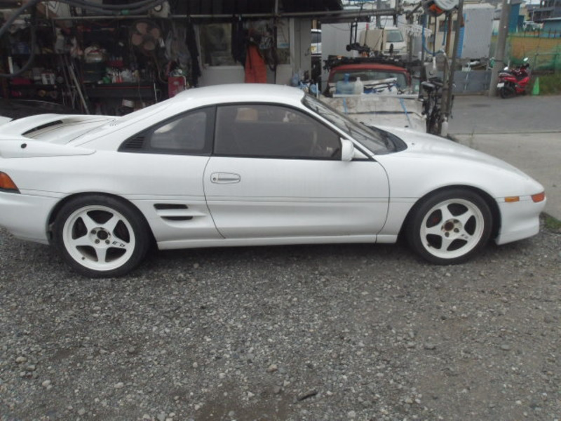 MR2