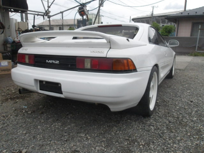 MR2