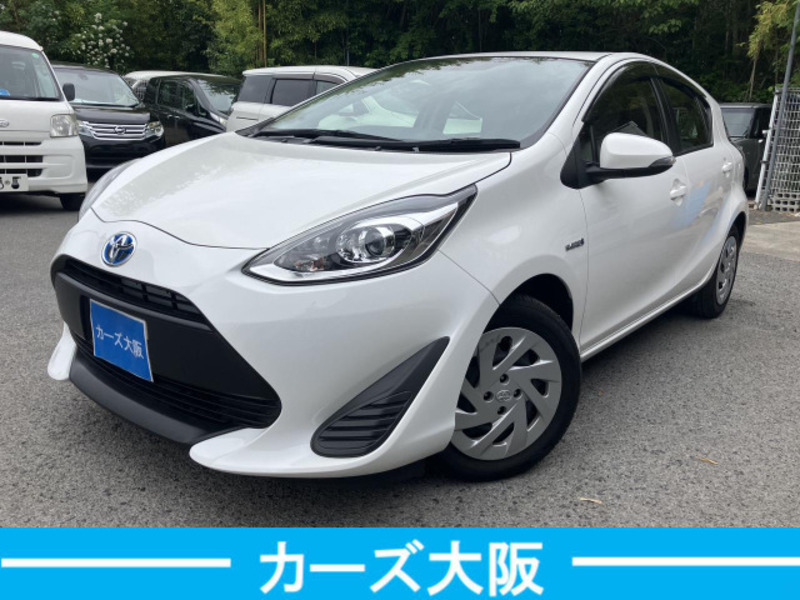TOYOTA　AQUA