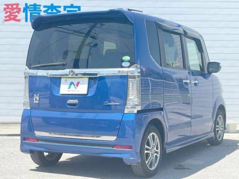 N BOX CUSTOM