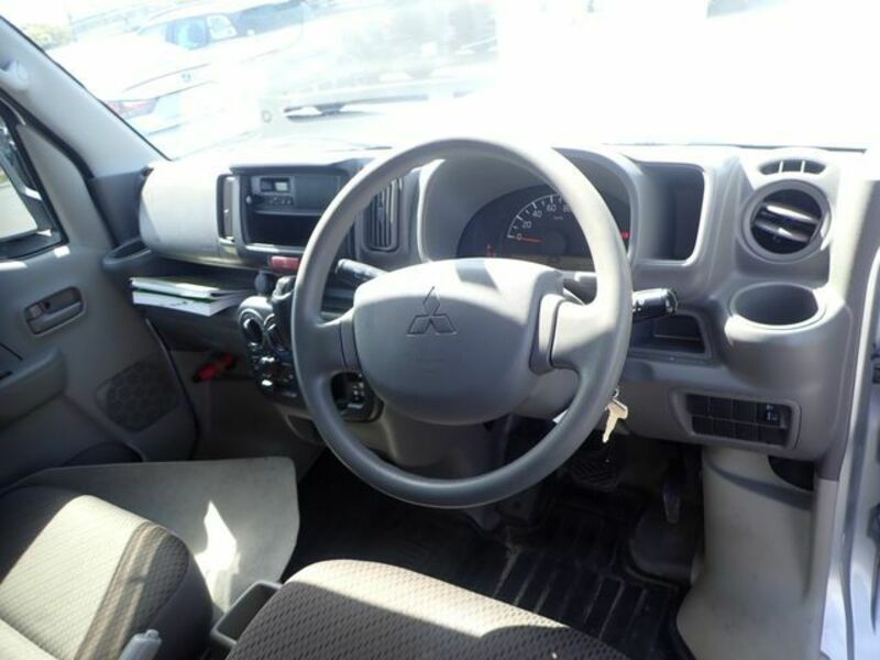MINICAB VAN