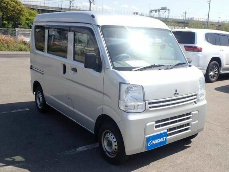 MINICAB VAN