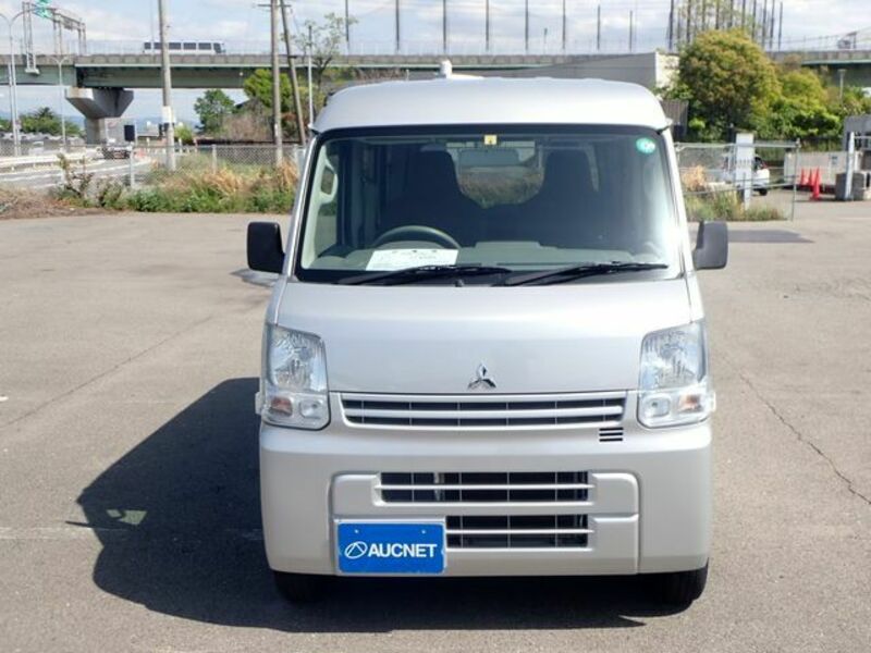MINICAB VAN