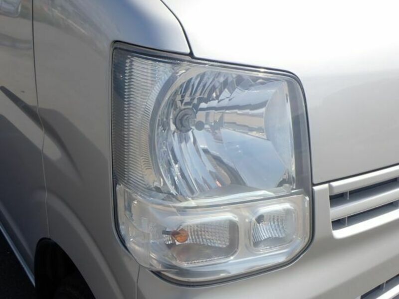 MINICAB VAN