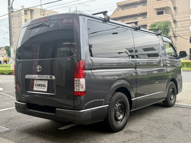 HIACE VAN