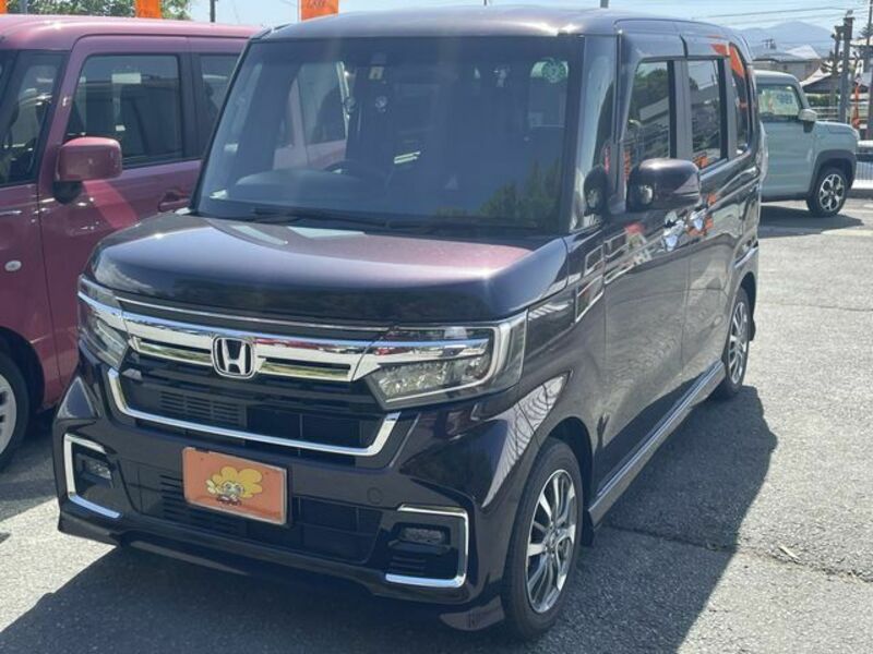 N BOX CUSTOM