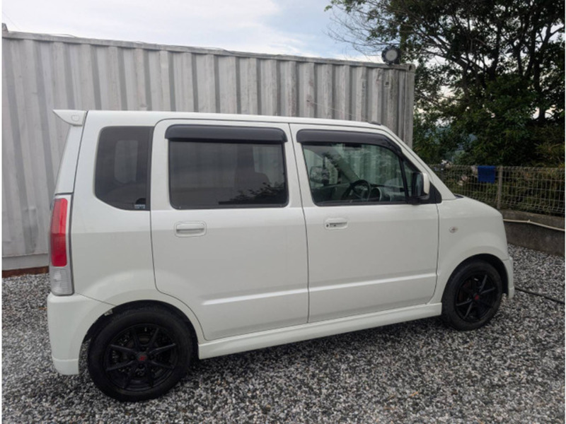 WAGON R-7