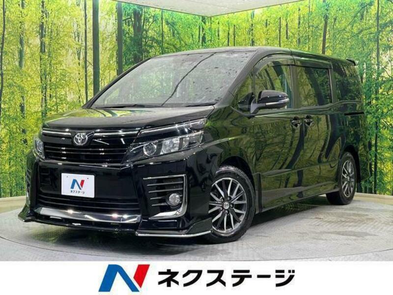 TOYOTA　VOXY