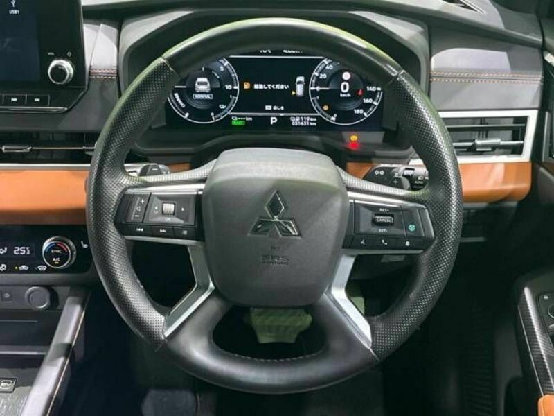 OUTLANDER PHEV