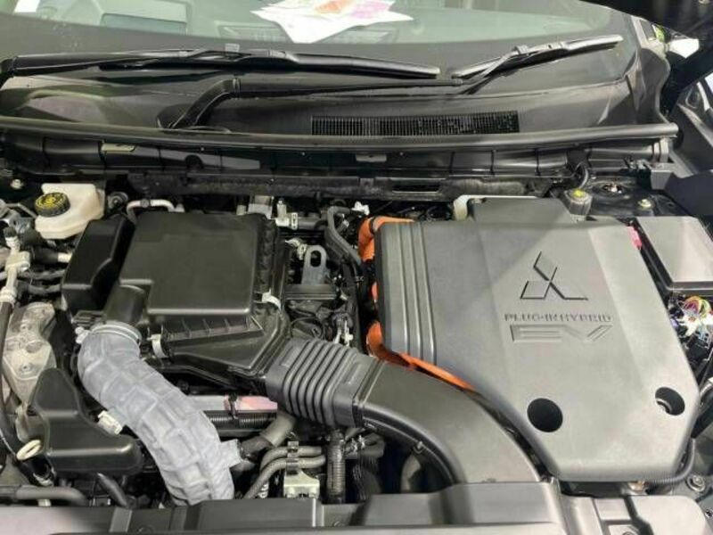 OUTLANDER PHEV