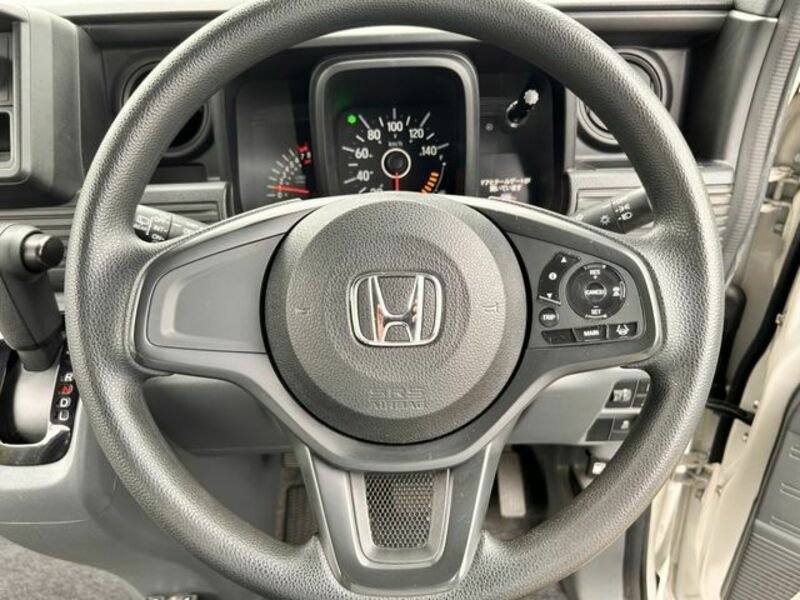 N-VAN