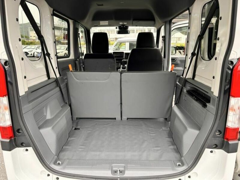 N-VAN