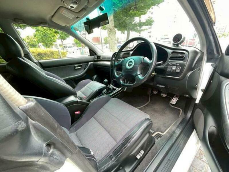 LEGACY B4