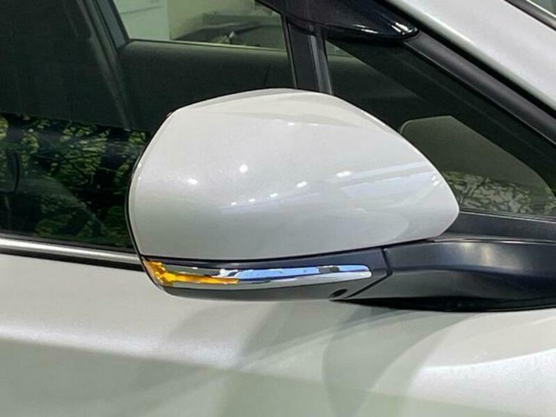 C-HR-6