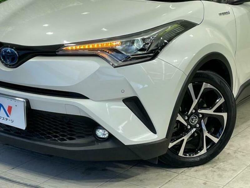 C-HR-8