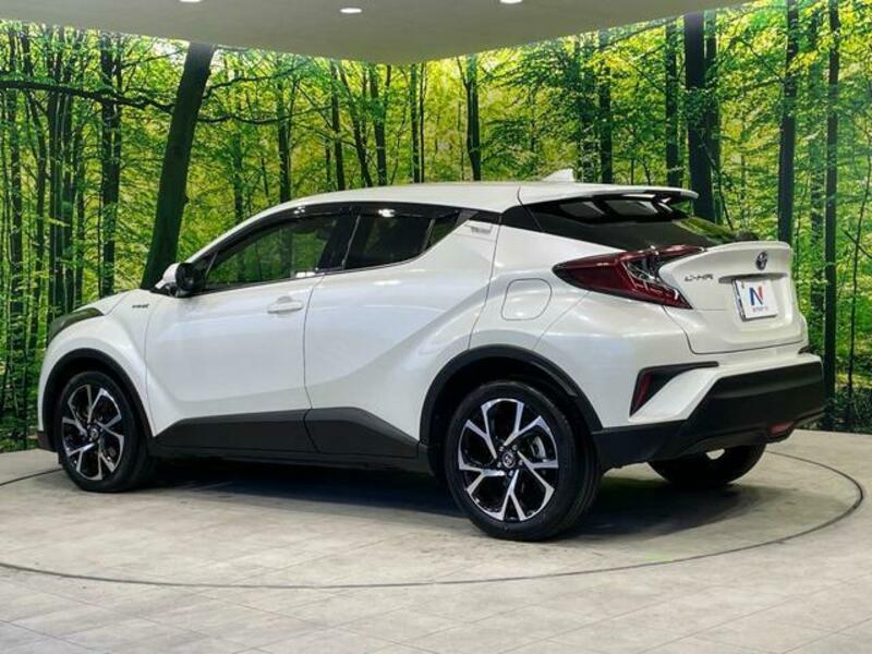 C-HR-11