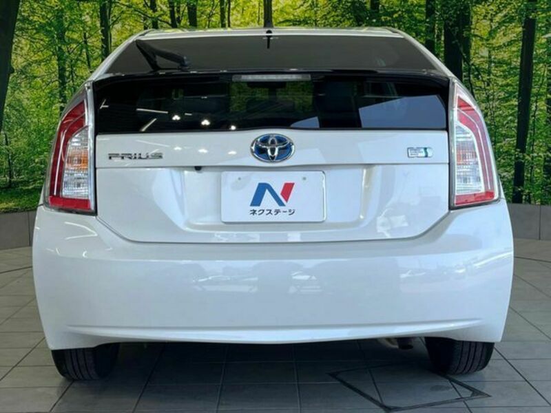 PRIUS-14