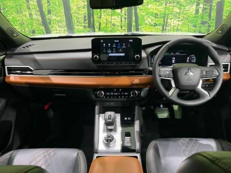 OUTLANDER PHEV