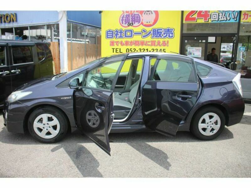 PRIUS-14