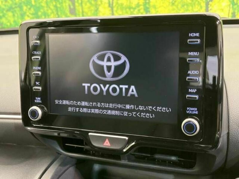 YARIS CROSS