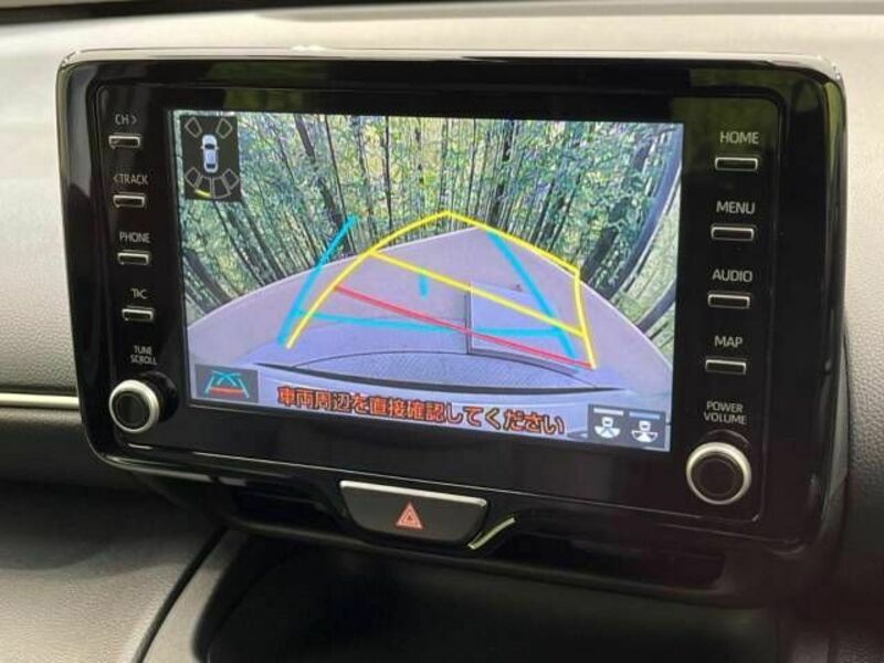 YARIS CROSS