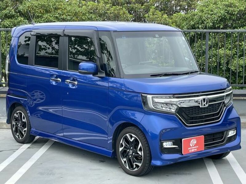 N BOX CUSTOM