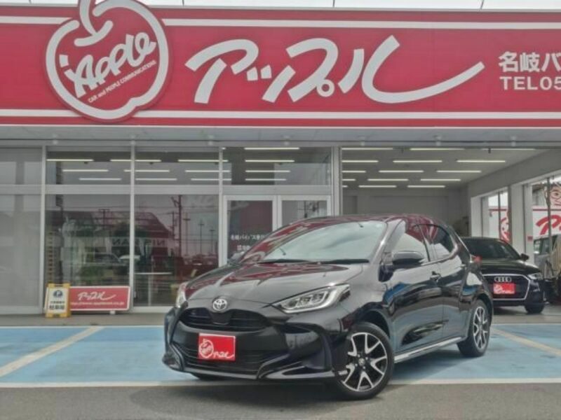 TOYOTA　YARIS