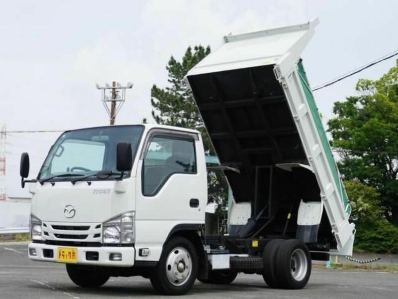 MAZDA TITAN