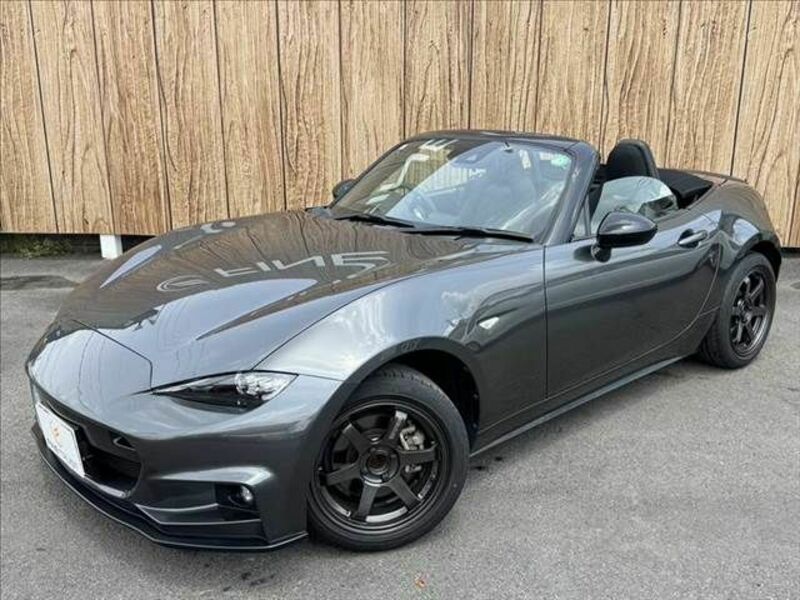 ROADSTER-28