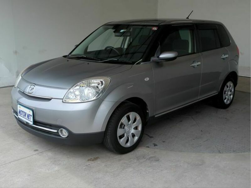 MAZDA VERISA