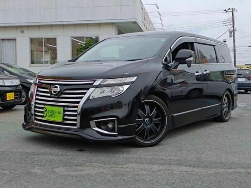 NISSAN　ELGRAND