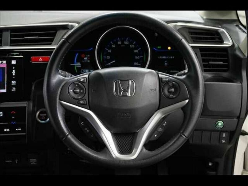 FIT HYBRID