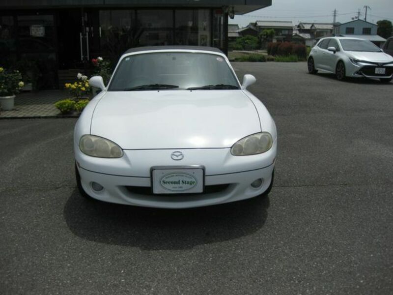 ROADSTER