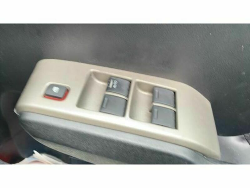 FIT HYBRID-16