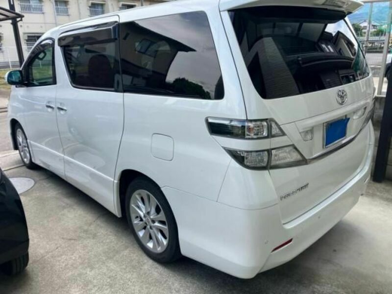 VELLFIRE