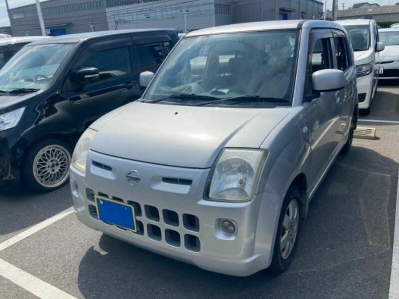 NISSAN PINO