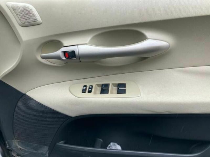 AURIS