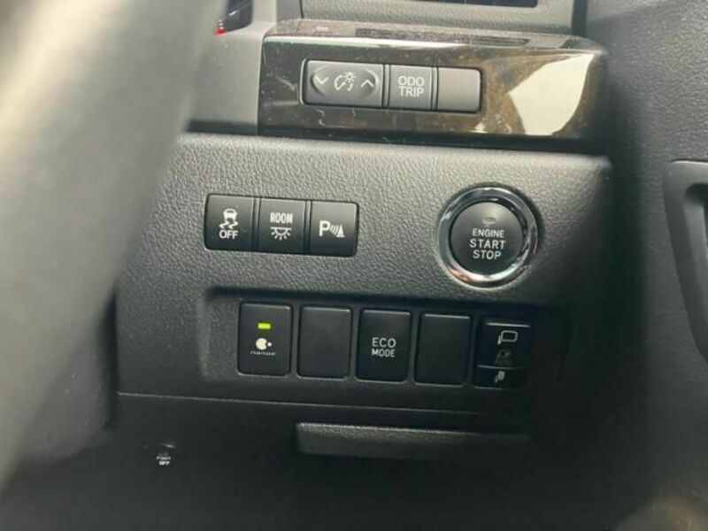 VELLFIRE-21