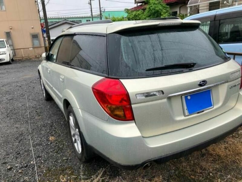 LEGACY OUTBACK