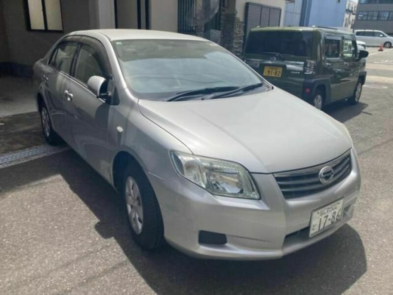 TOYOTA COROLLA AXIO