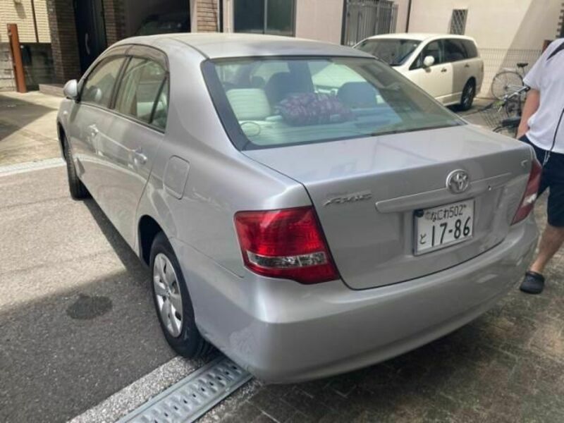 COROLLA AXIO