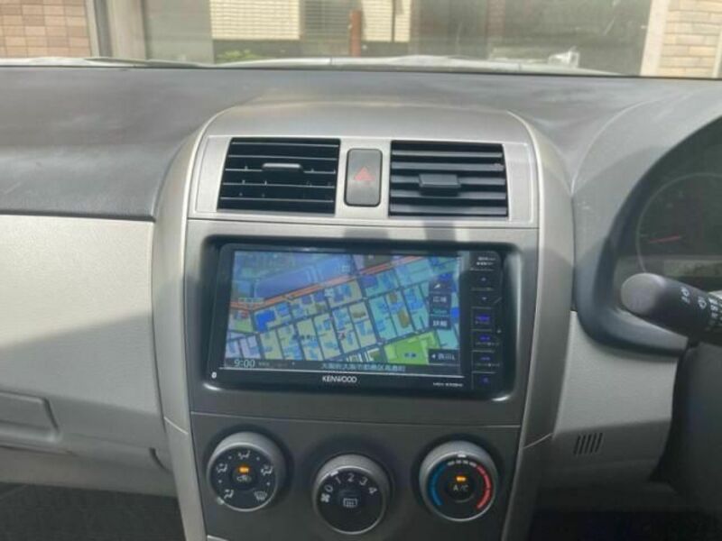 COROLLA AXIO