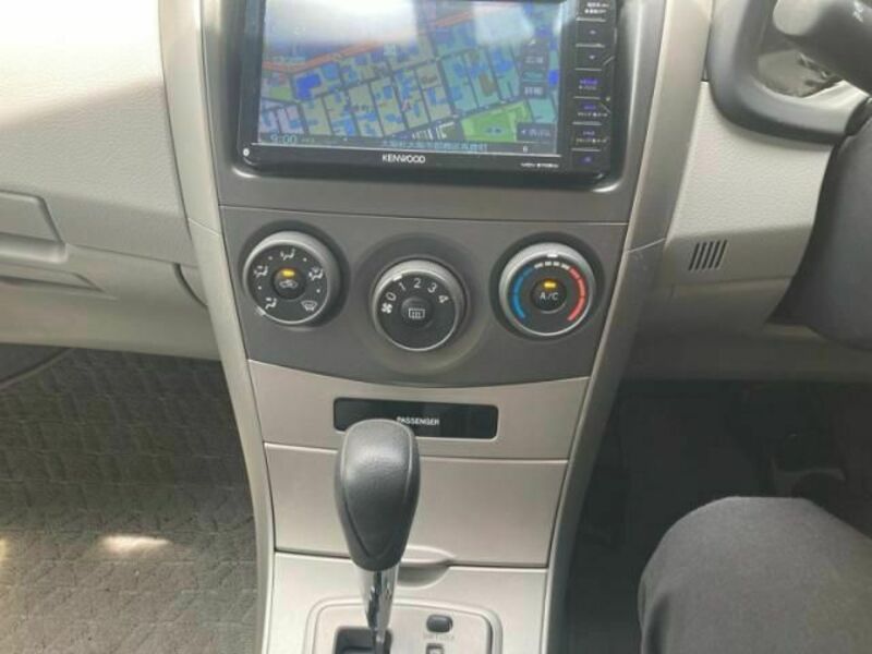 COROLLA AXIO