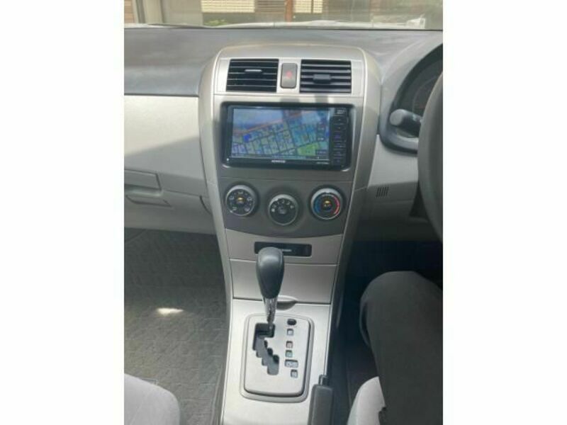 COROLLA AXIO