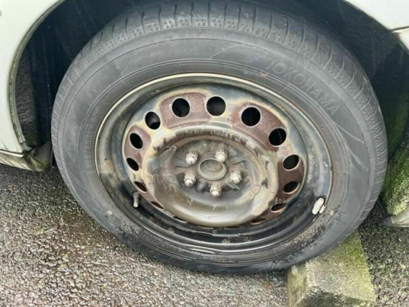 AVENSIS