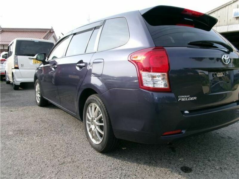 COROLLA FIELDER