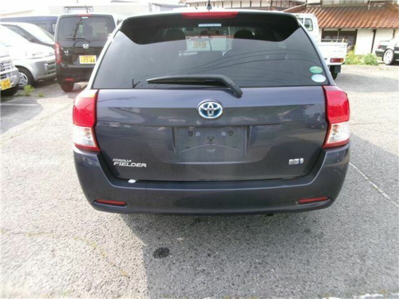 COROLLA FIELDER